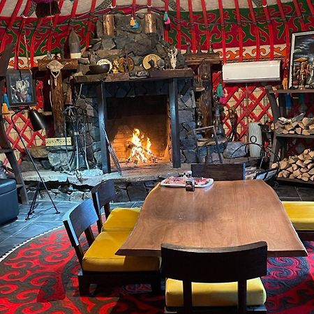 Ak-Tengir Yurt Resort Tossor Kültér fotó