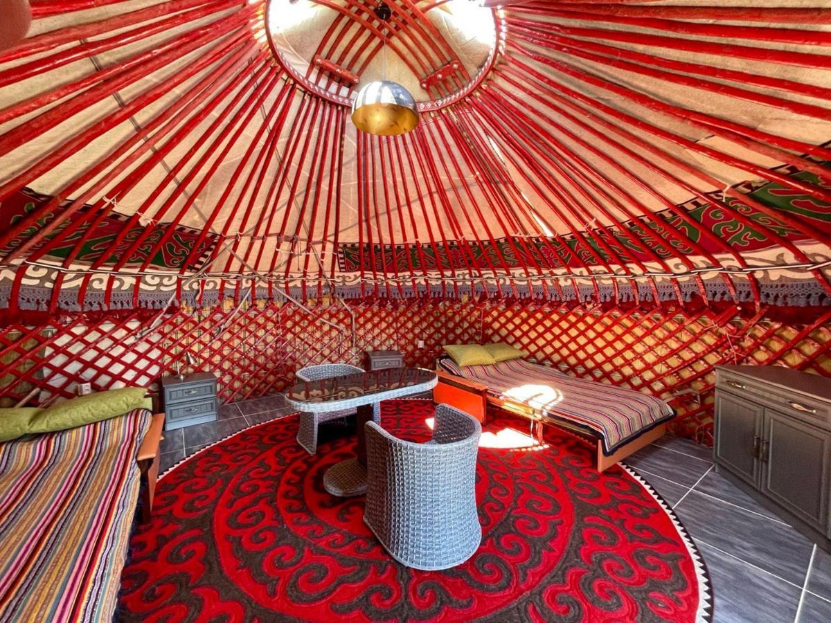Ak-Tengir Yurt Resort Tossor Kültér fotó