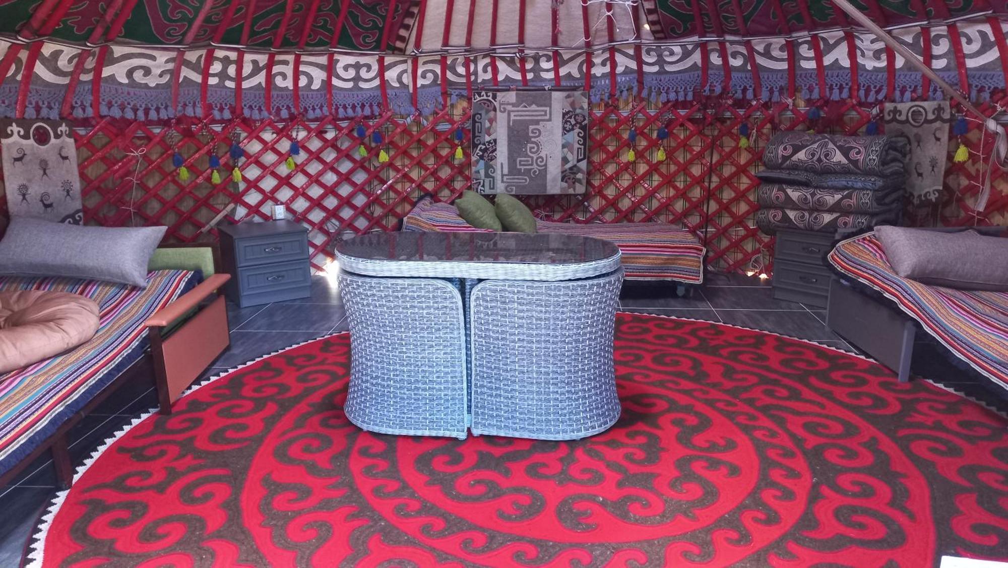 Ak-Tengir Yurt Resort Tossor Kültér fotó