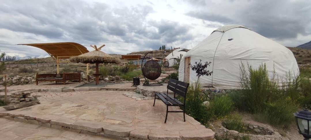 Ak-Tengir Yurt Resort Tossor Kültér fotó