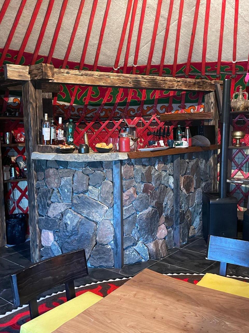 Ak-Tengir Yurt Resort Tossor Kültér fotó
